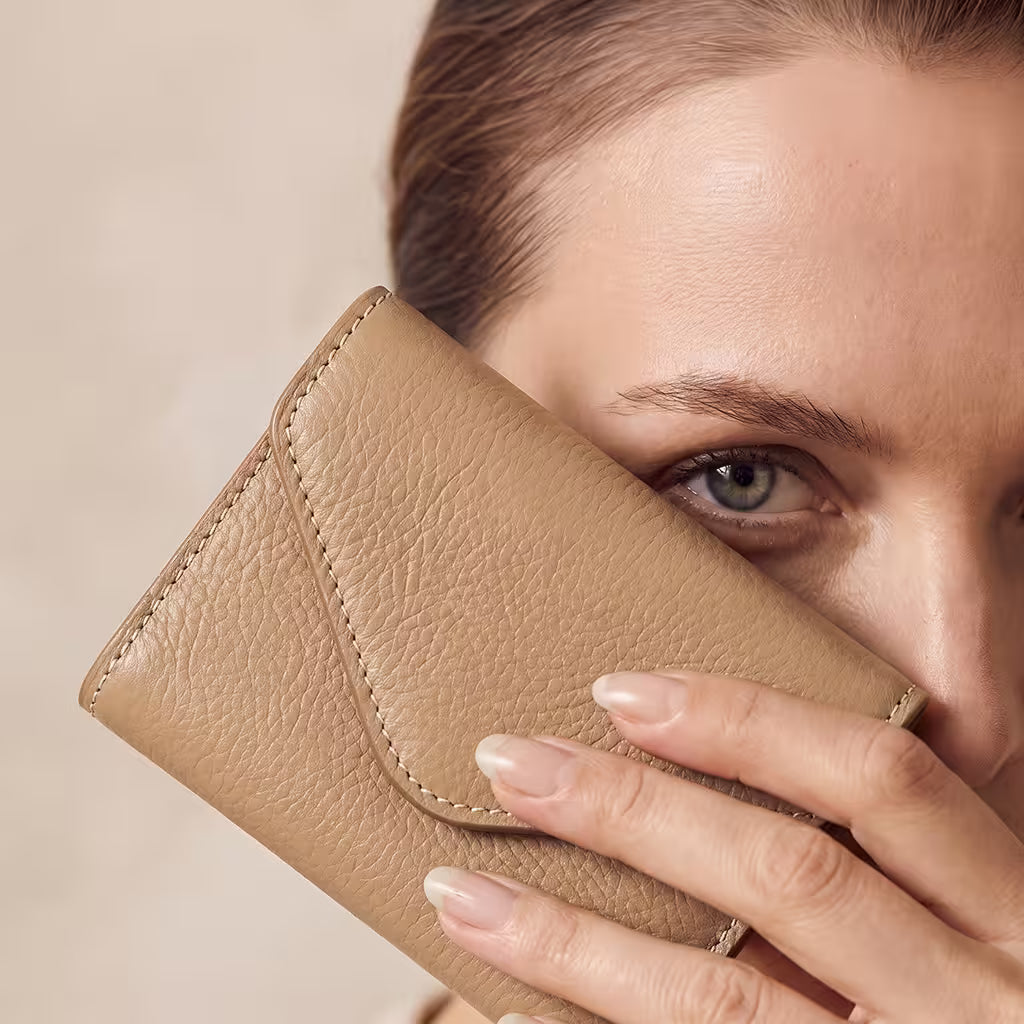 Victoria Trifold Wallet