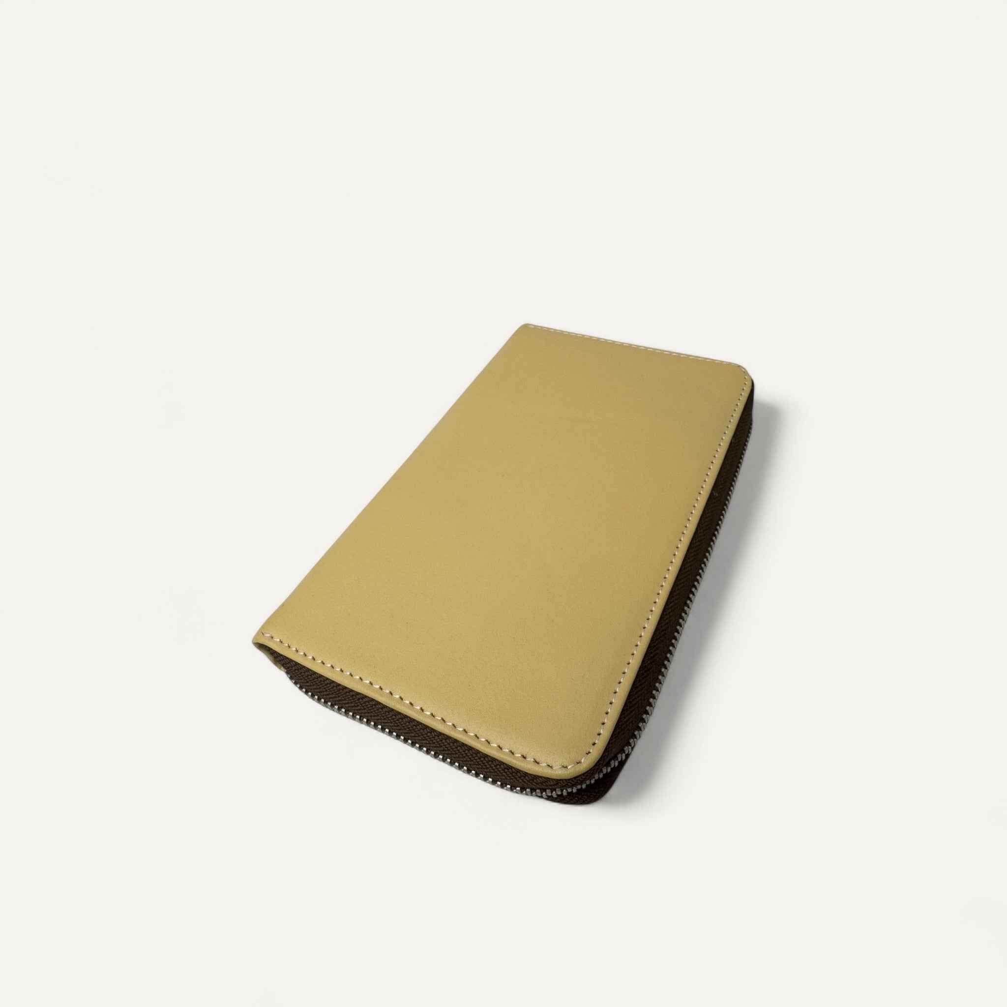 Voyager Travel Wallet
